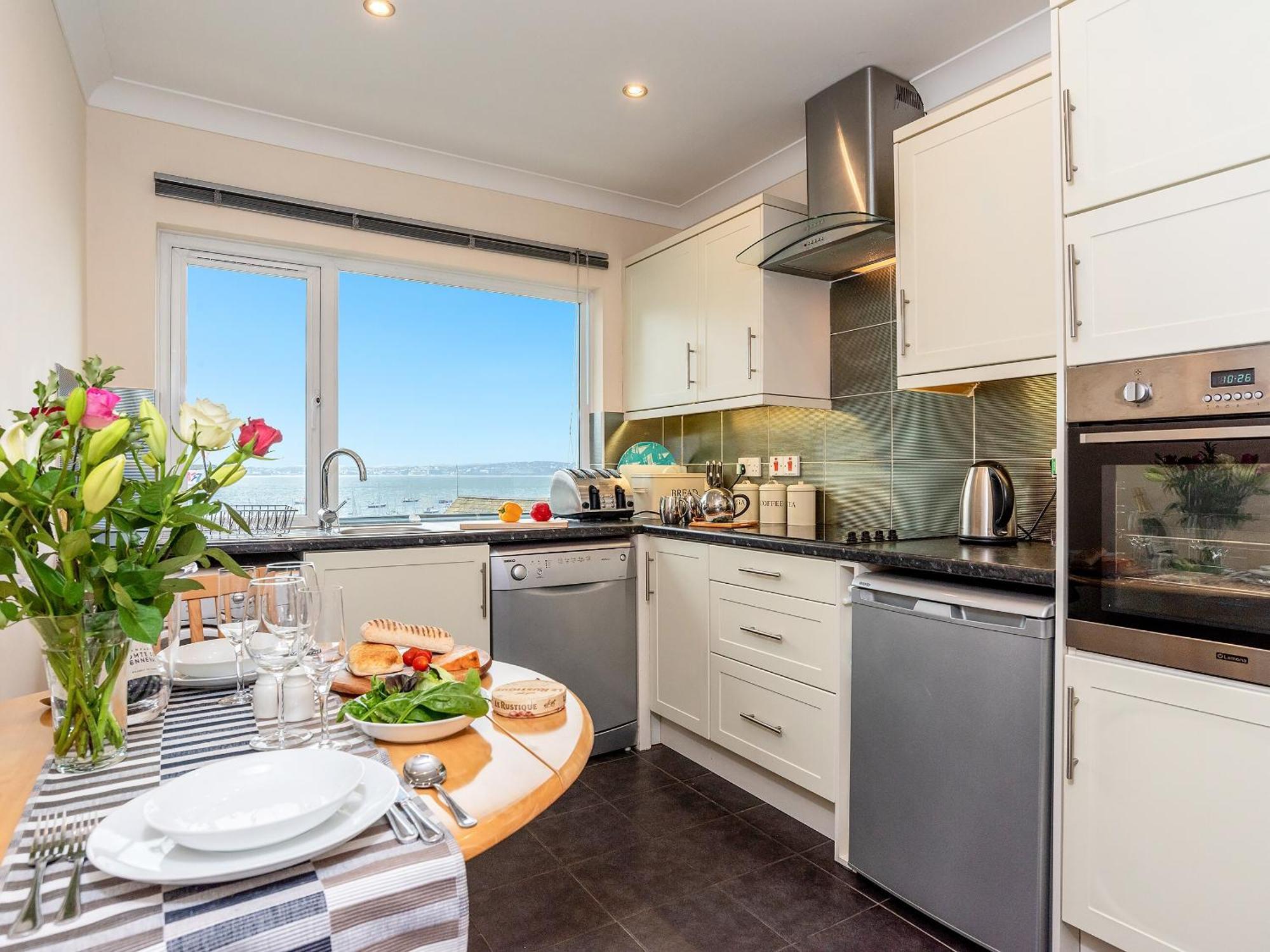 9 Dolphin Court Daire Brixham Dış mekan fotoğraf